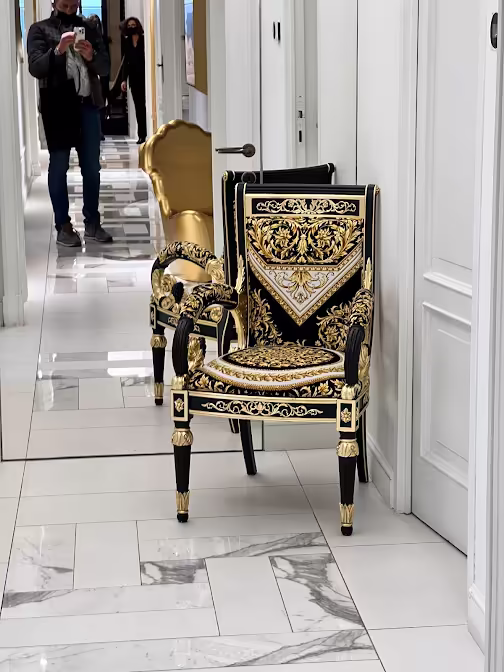 Versace Home — интерьер шоурума