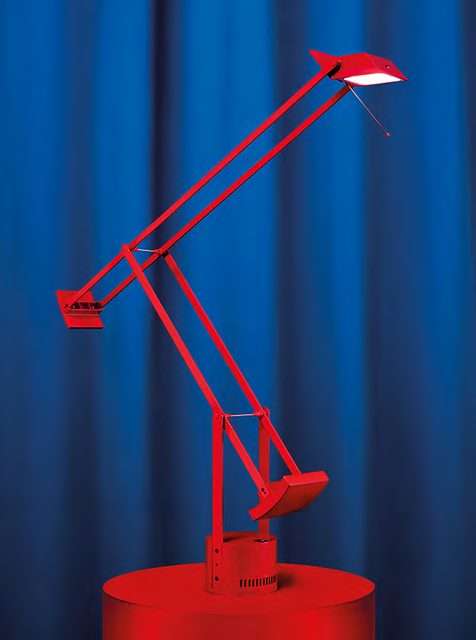Tizio — настольная лампа Artemide, дизайн Richard Sapper