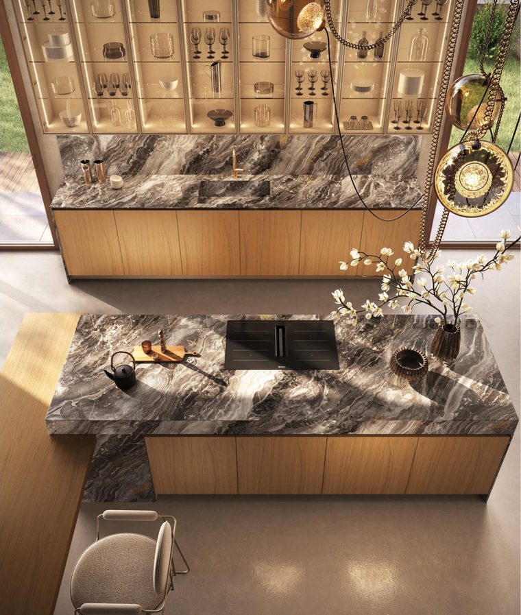 Stone worktop and splashback with strong veining, Aran Cucine